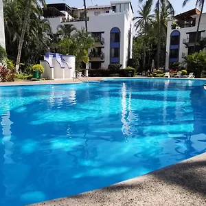 puerto-de-luna-all-suites-hotel-puerto-vallarta.hotelspuertovallarta.org/