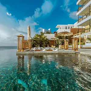 B Unique Cozumel